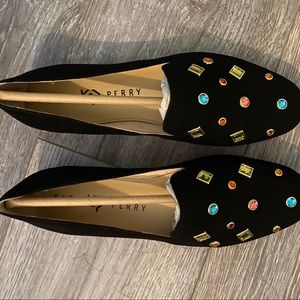 Katy Perry black flats with gems